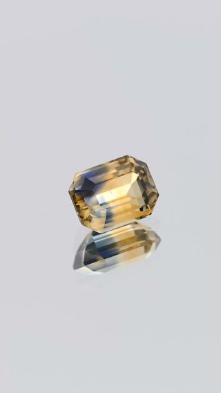 Natural Bi-colour Sapphire Unheated thumbnail 2