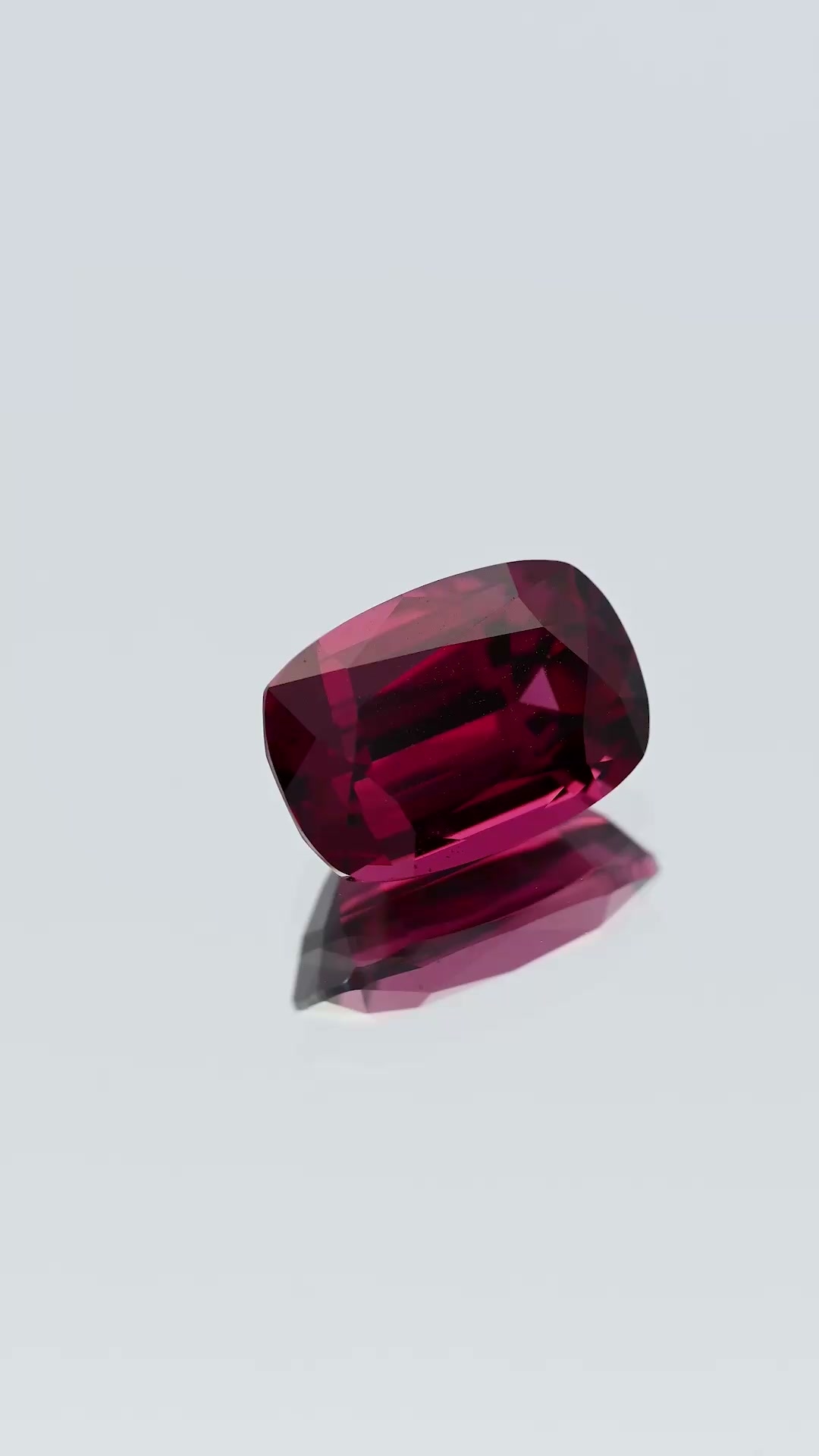 Natural Rhodolite Garnet Unheated