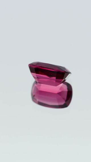 Natural Rhodolite Garnet Unheated thumbnail 7